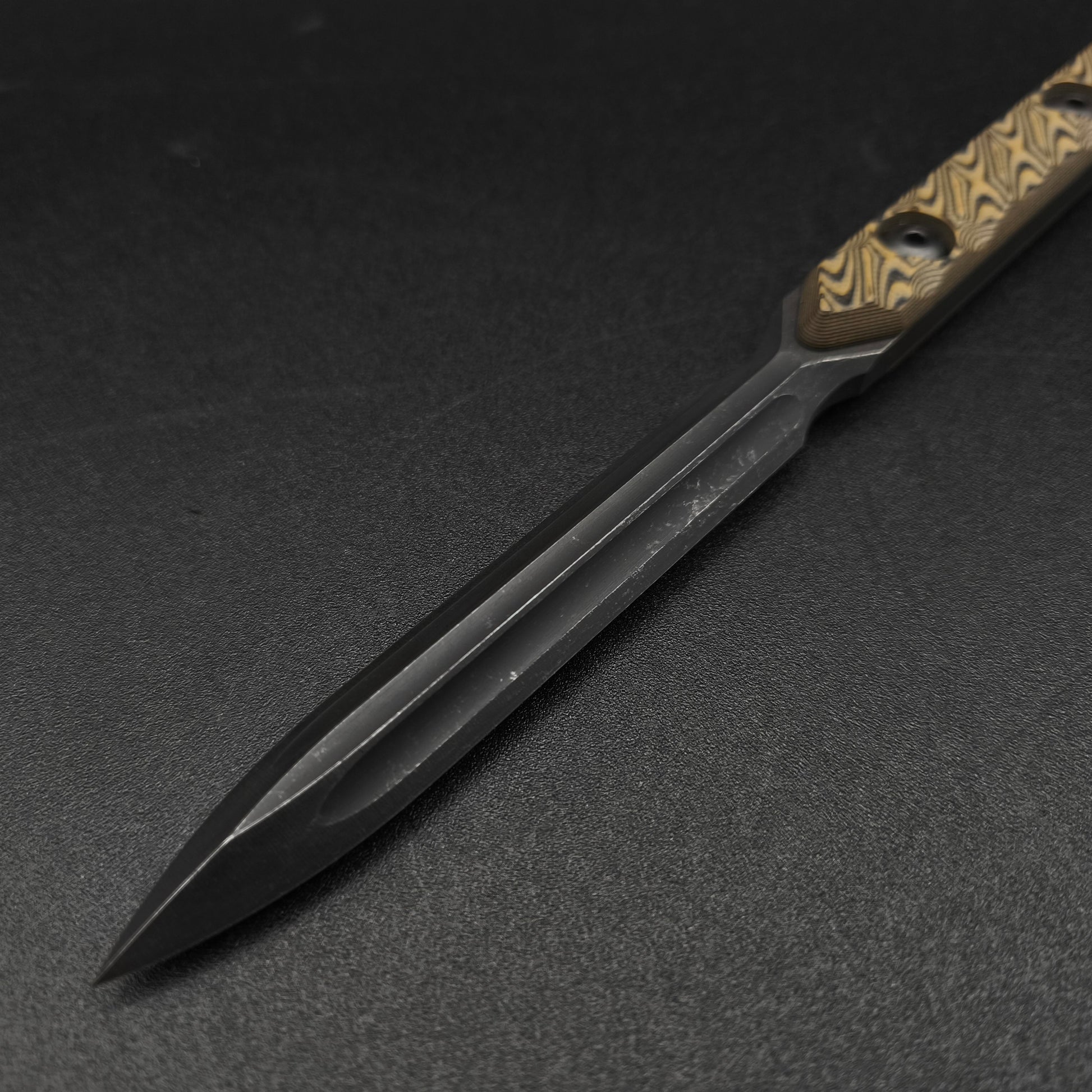 Half Face Blades OSS Spike, Desert Tan and Black G10 3