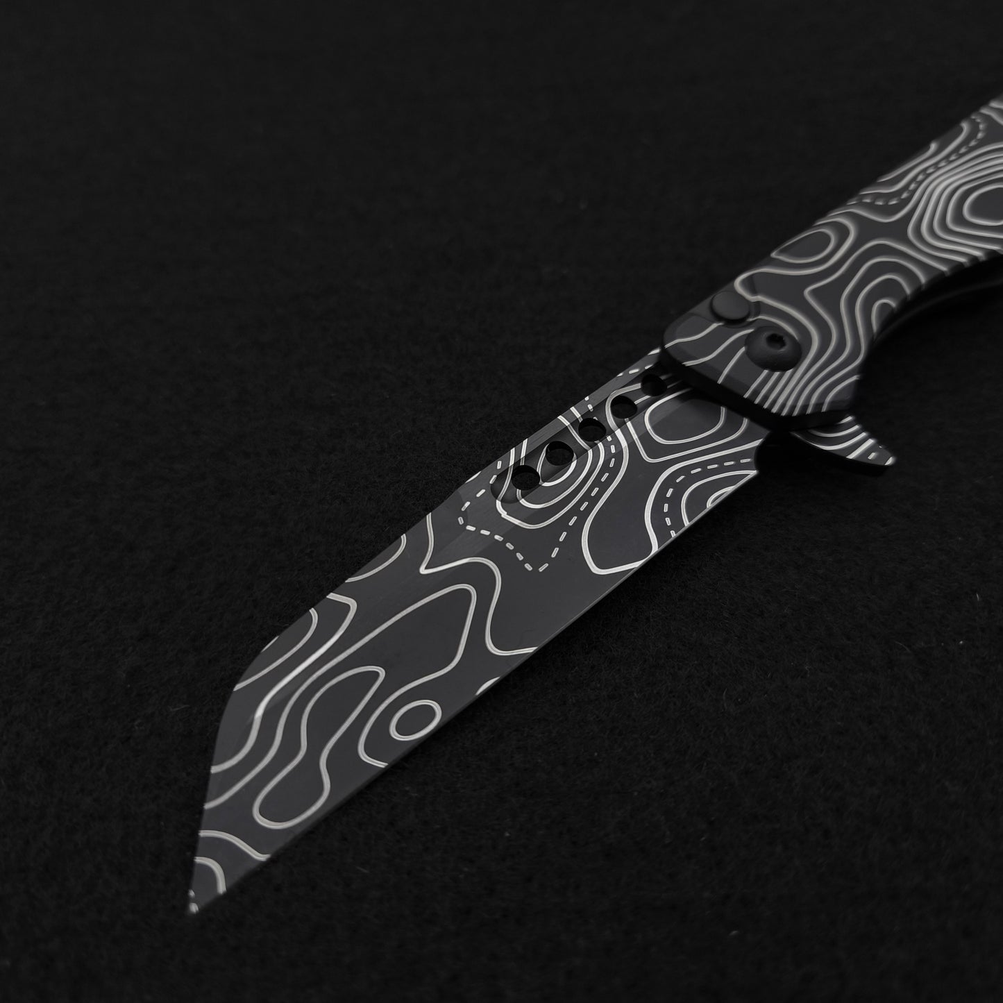 Heretic Knives Jinn Button Lock Topo