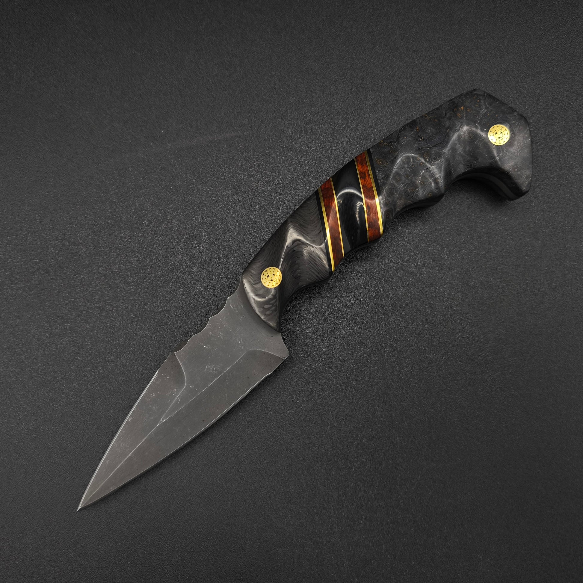 Half Face Blades HUMINT 3" Carbon Fiber, Snakewood and Bison Horn Split, Dyed Black Ash 2