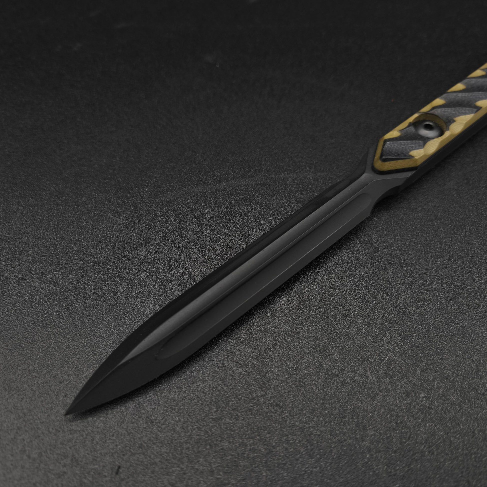 Half Face Blades OSS Spike, Black/OD Green G10, Armor Black Cerakote 3