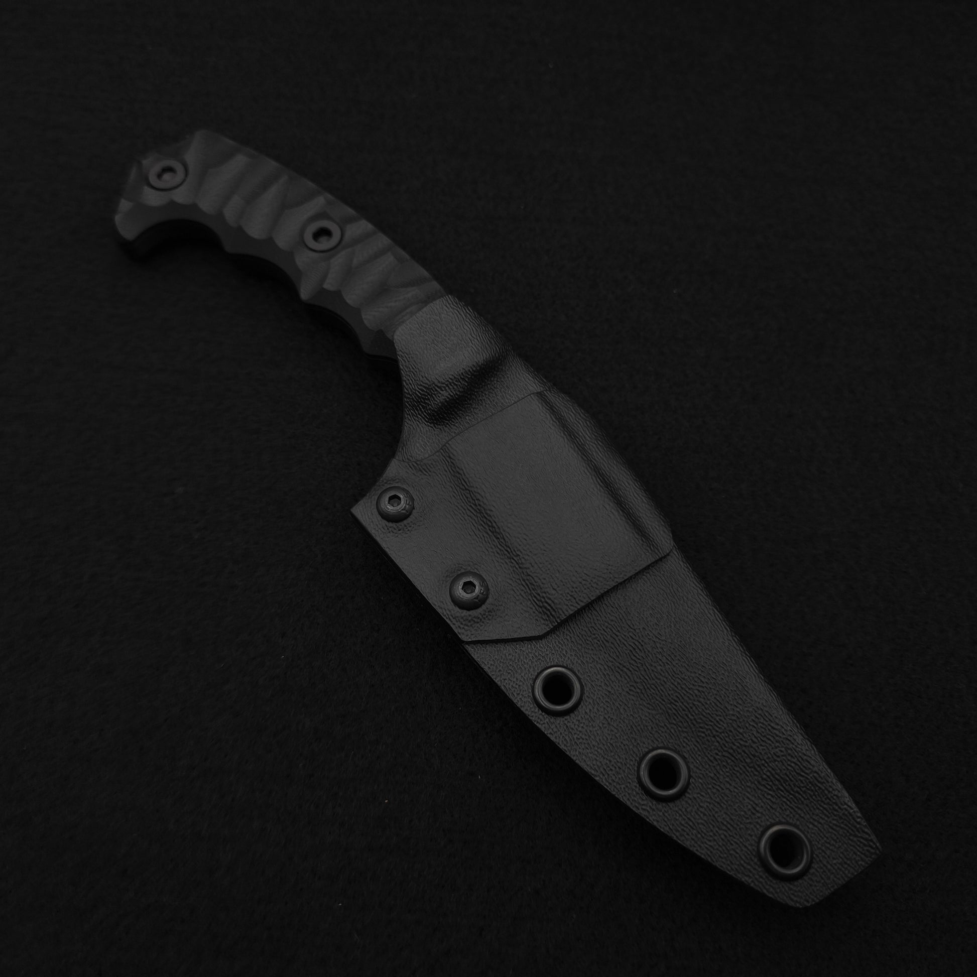 Half Face Blades HUMINT 4" Black G10, Black Muti-Cam Cerakote 4