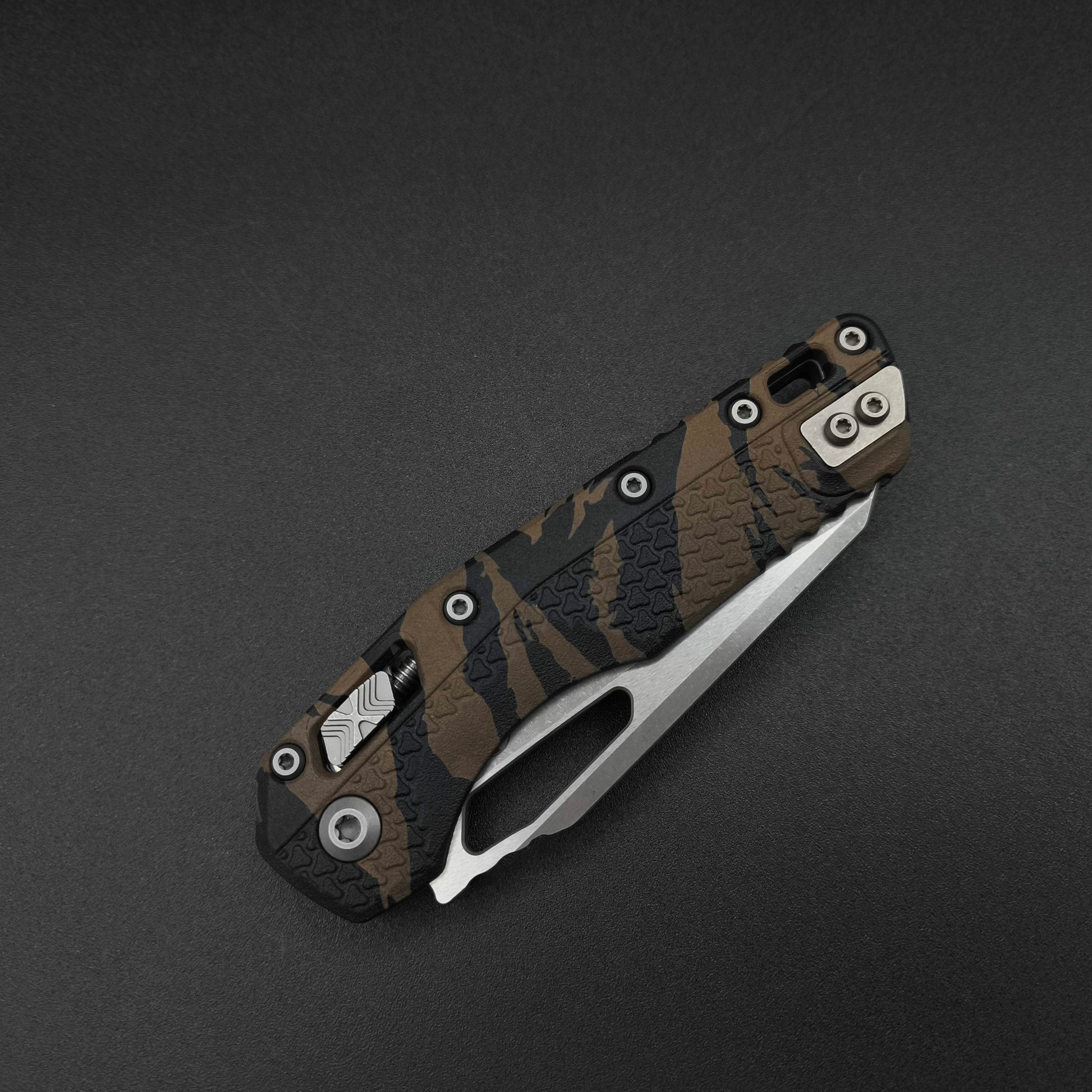 Microtech MSI S/E Tri-Grip Polymer Tiger Camo Apocalyptic 3