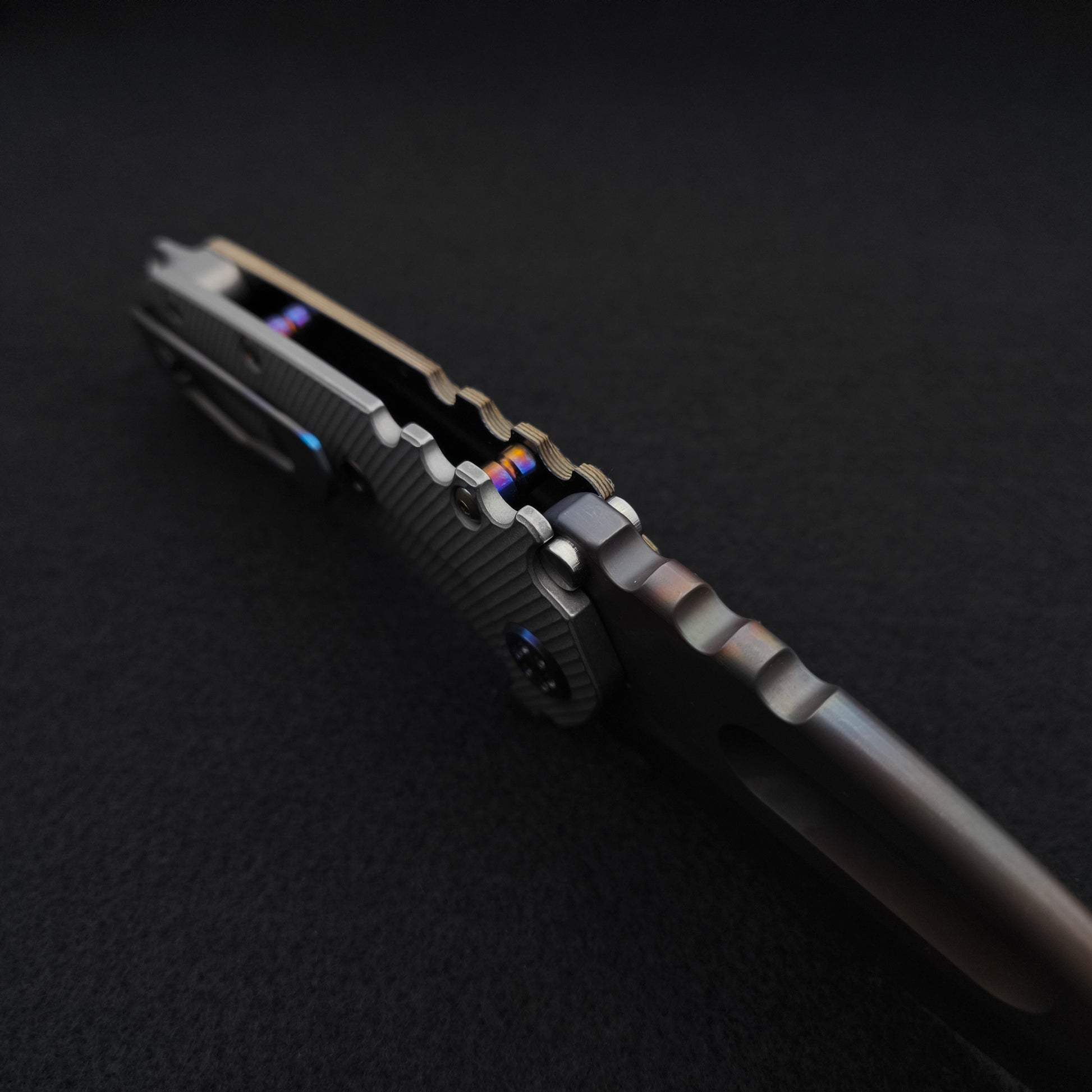 Medford Praetorian Ti-C Vulcan Drop Point, Black Tan Contoured G10 3