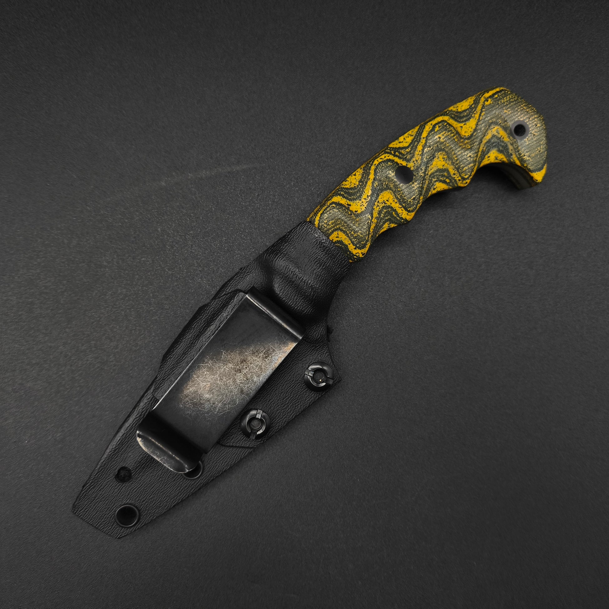 Half Face Blades HUMINT 3" Layered Black Burlap Micarta and Yellow G10 and Rubber 4