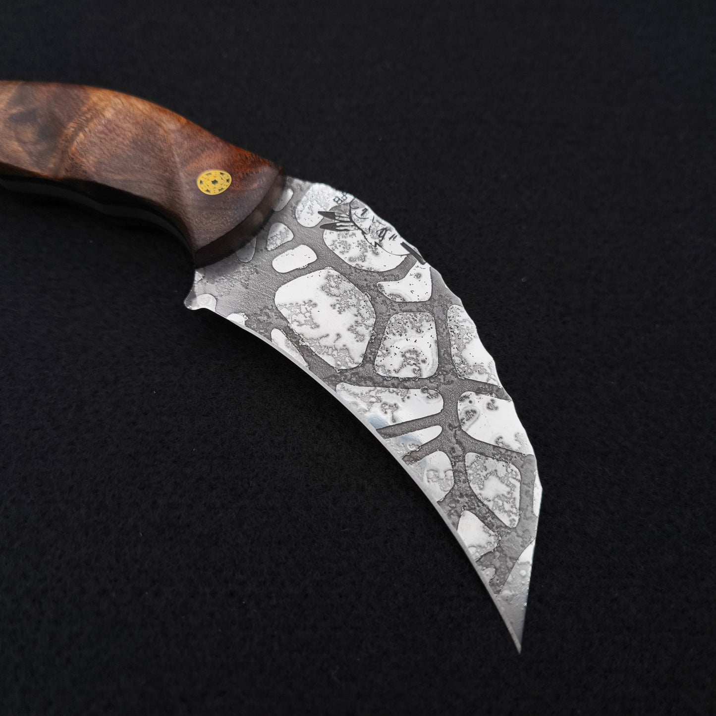Half Face Blades Karambito Mesquite, Acid etched