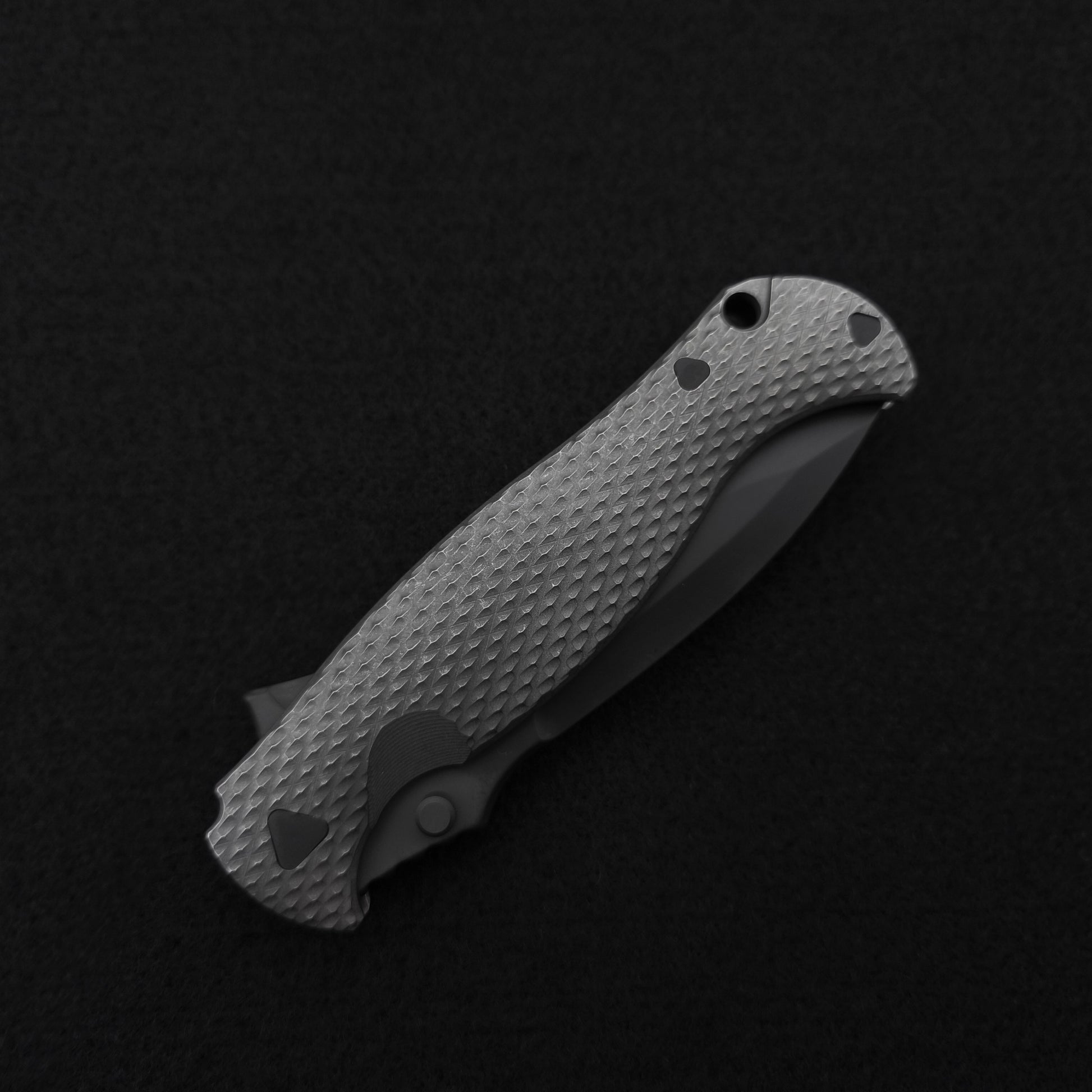 Half Face Blades Extremis Folder Tumbled Raw Ti Scales, PVD Coated Blade 3