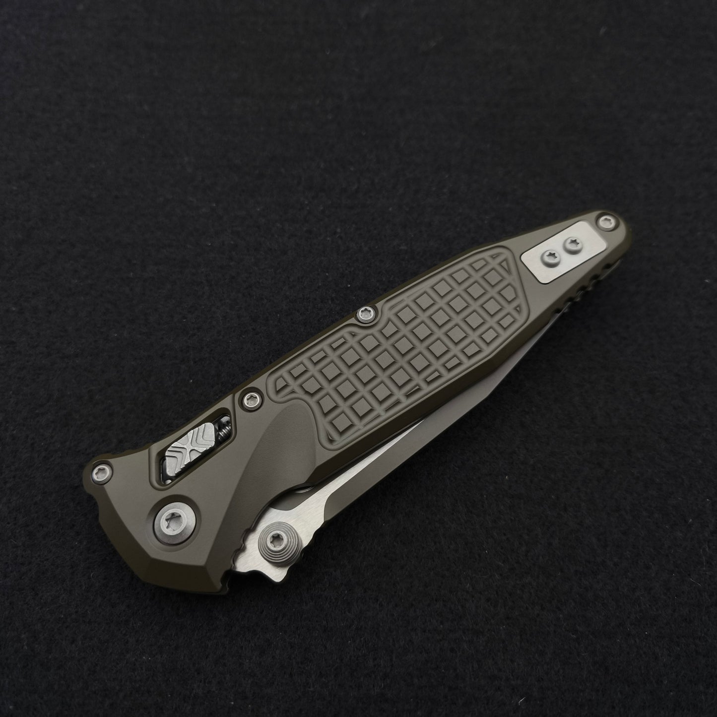 Microtech Knives Socom RAM-LOK S/E Frag Magpul OD Green Two-Tone