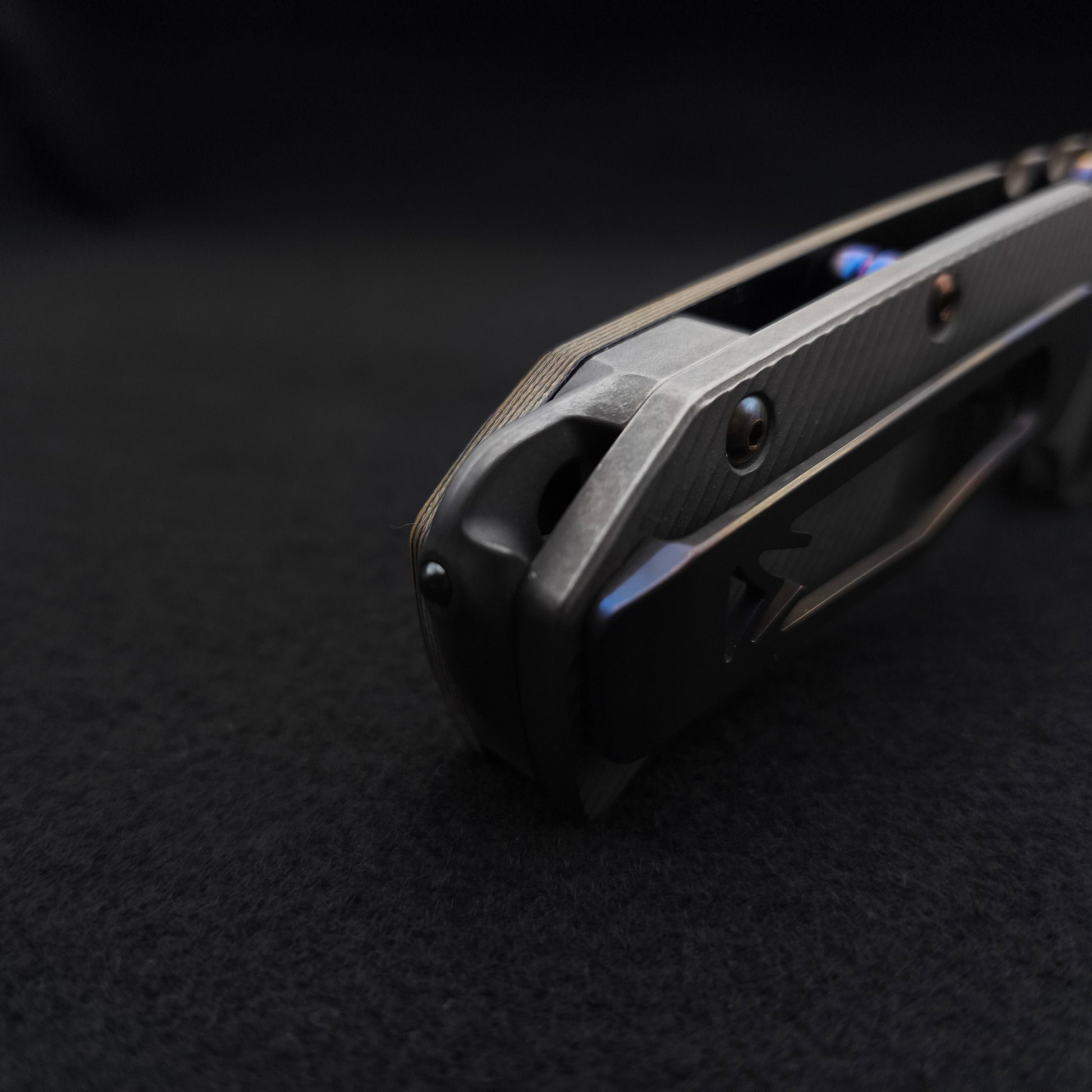 Medford Praetorian Ti-C Vulcan Drop Point, Black Tan Contoured G10 4