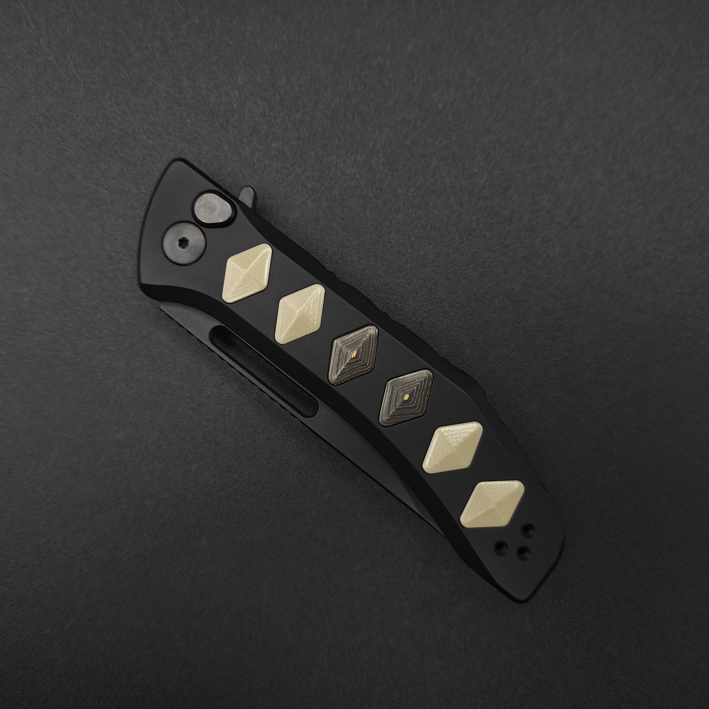 Half Face Blades Custom Kwaiken Folder Gold Camo Carbon 4