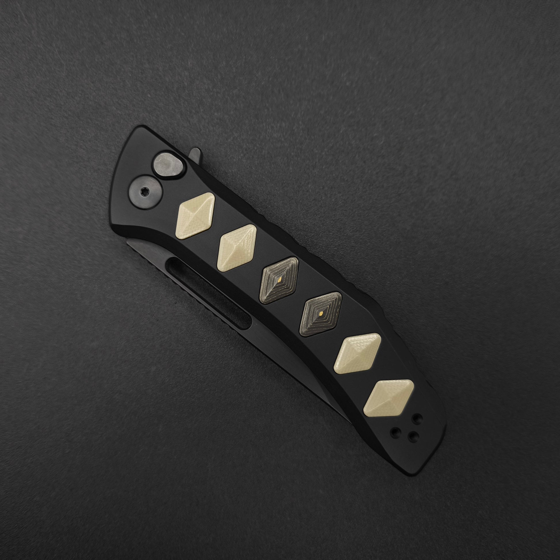 Half Face Blades Custom Kwaiken Folder Gold Camo Carbon 4