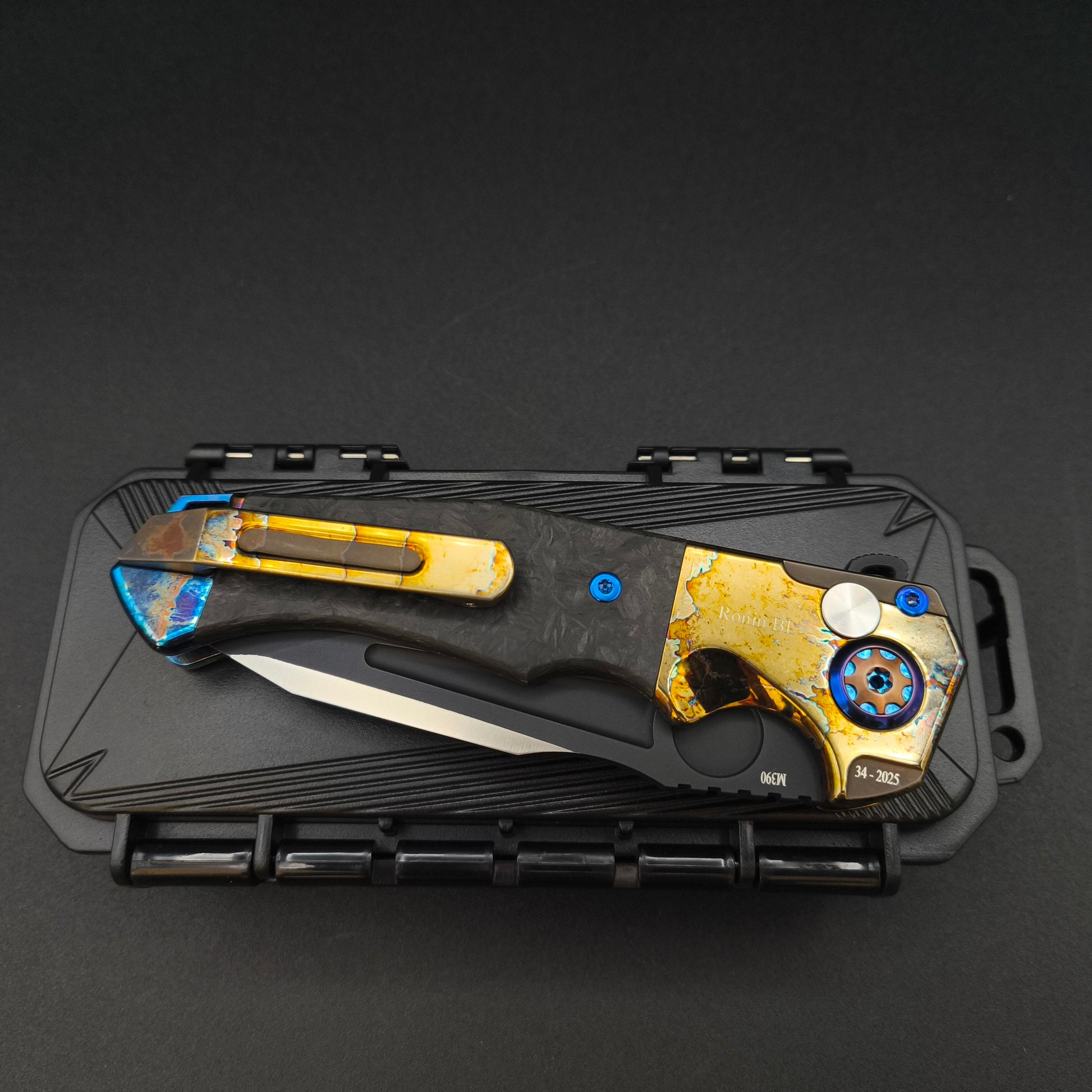ADV Ronin Acid Rain, Carbon Fiber with Red Cross 4
