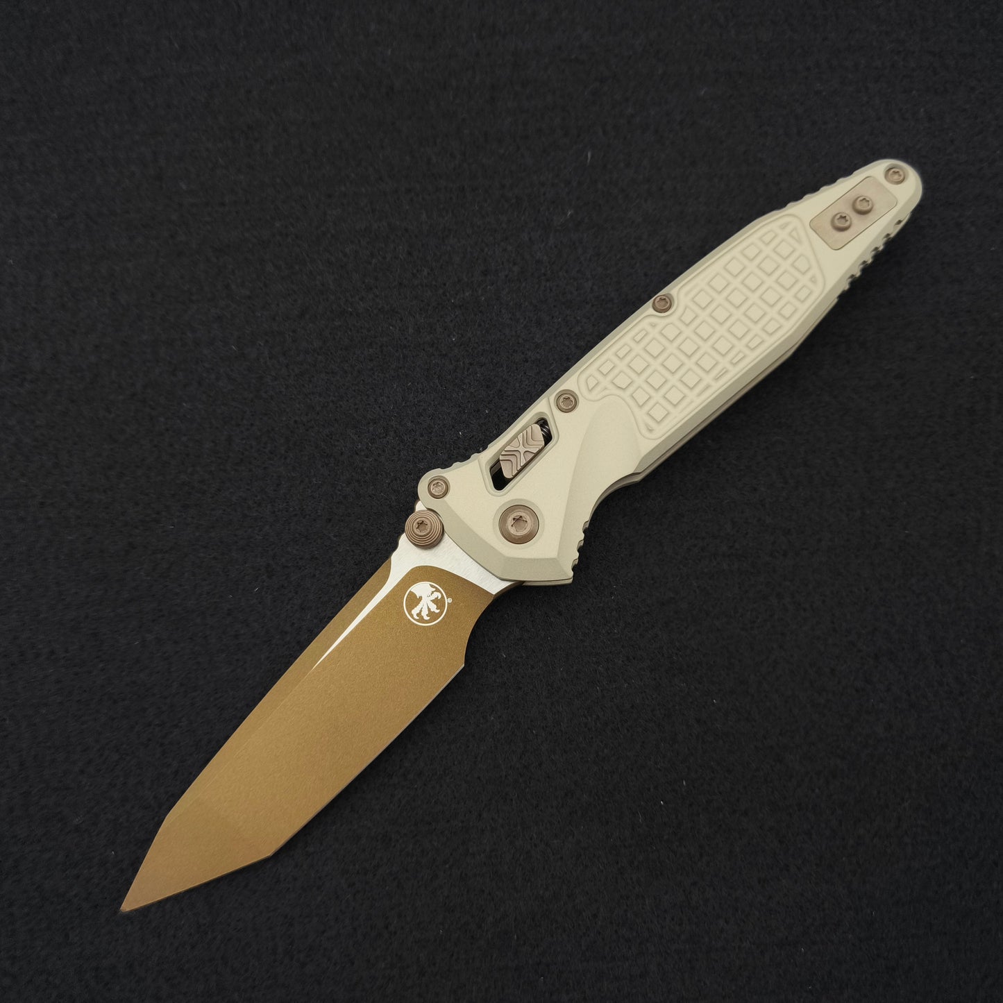 Microtech Knives Socom Delta RAM-LOK T/E Frag Champagne Gold