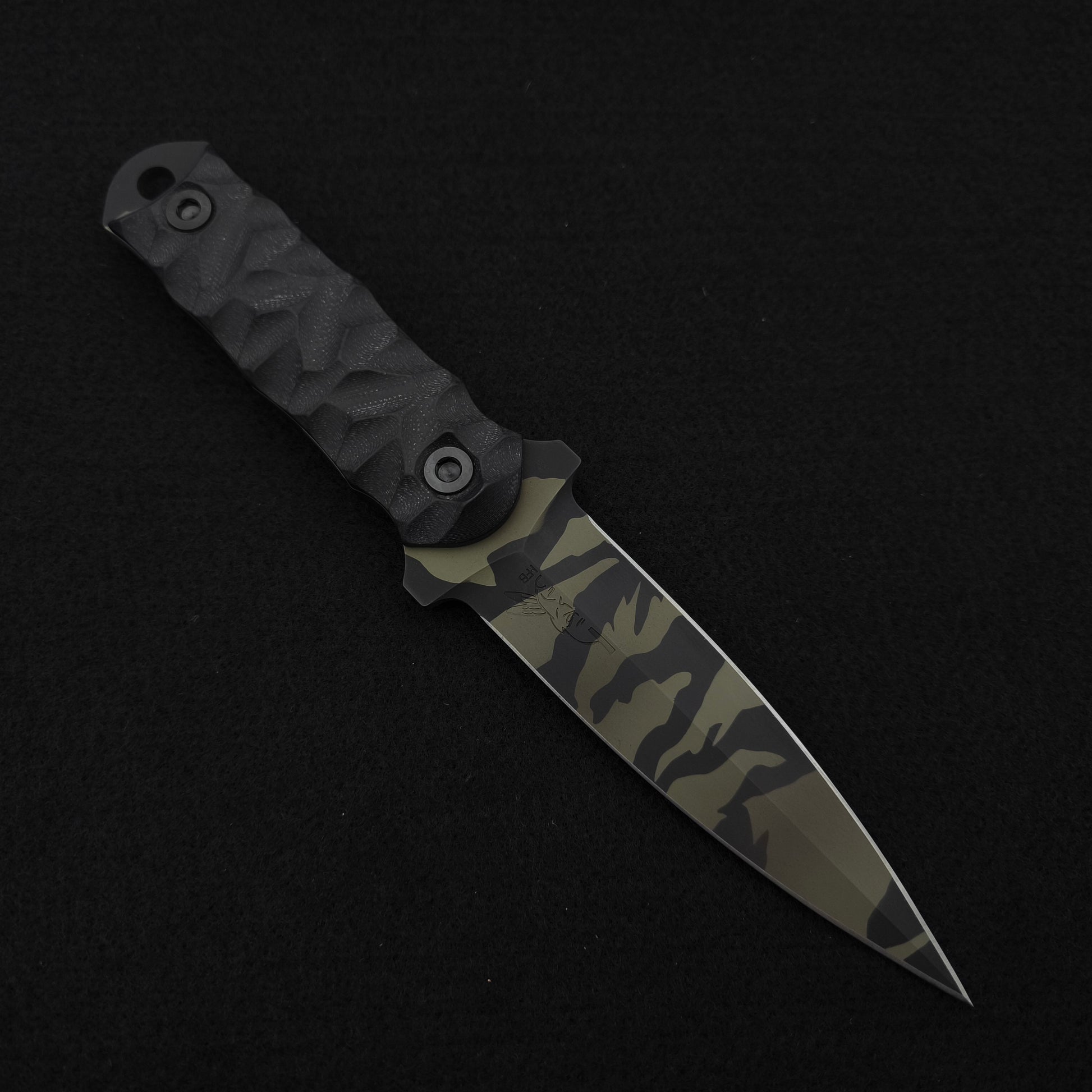 Half Face Blades Combat Dagger Black G10, Tiger Stripe Camo Cerakote 1