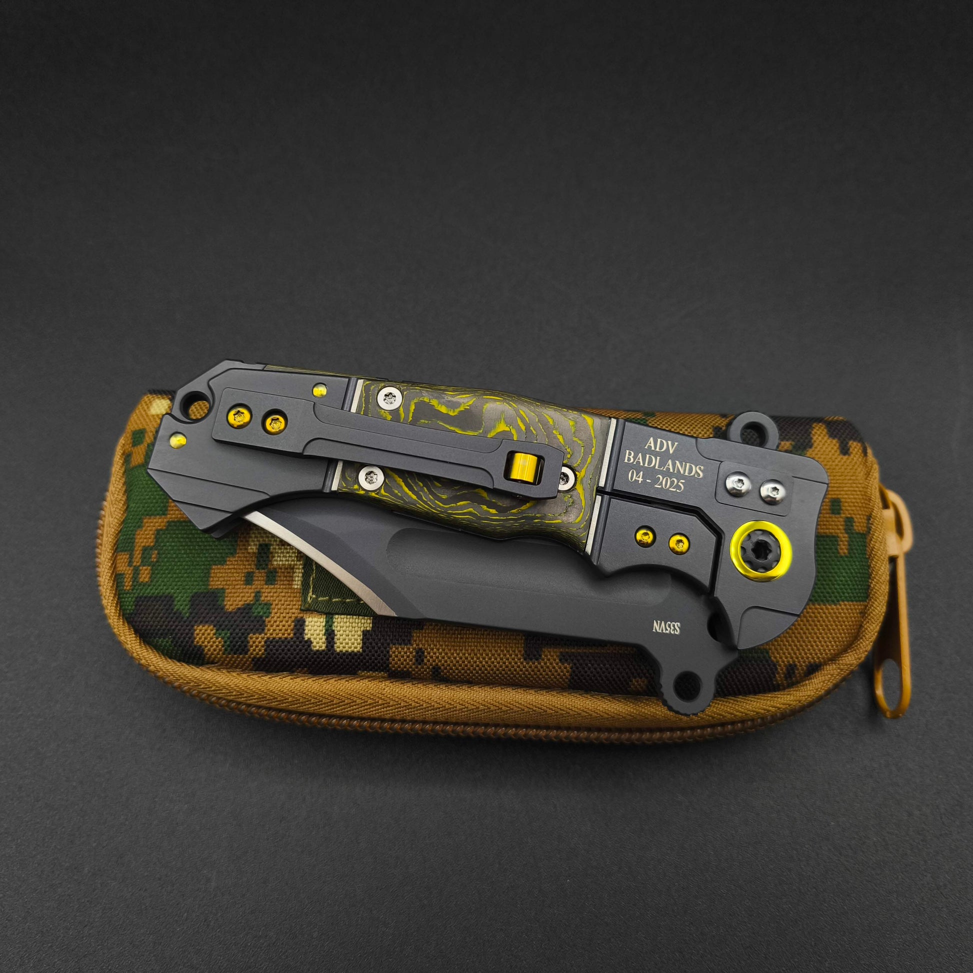 ADV Badlands Bowie Kalgard Yellow Fat Carbon 4