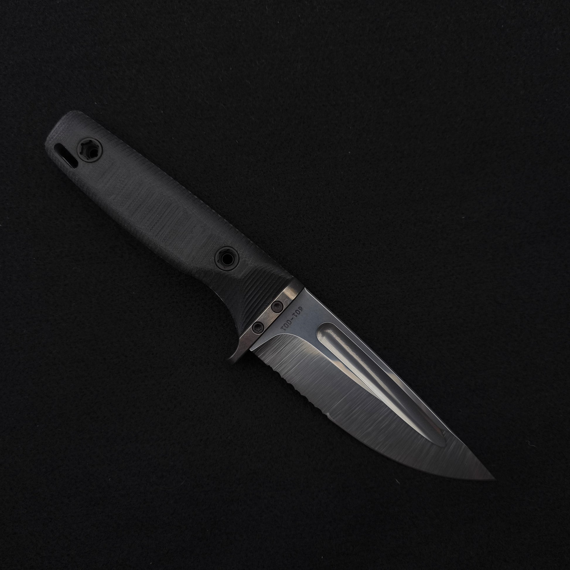 Medford The Deep Fixed Blade 20CV Black Serrated Tauchermesser 2