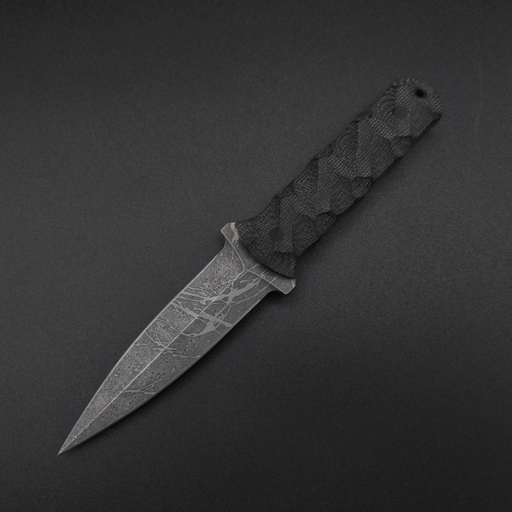 Half Face Blades Combat Dagger Black Canvas Micarta 2