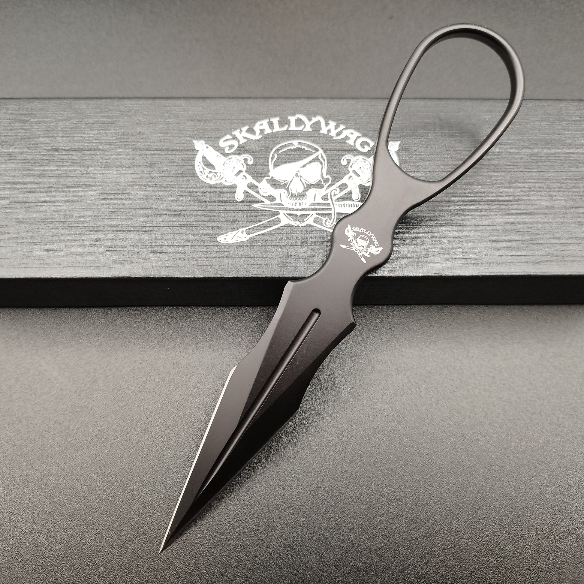 Skallywag Tactical D2 Dagger Black 1