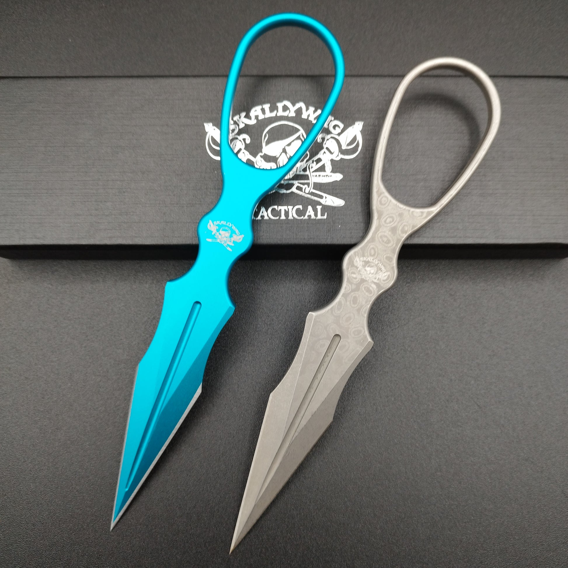 Skallywag Tactical Aluminum Dagger Blue 5