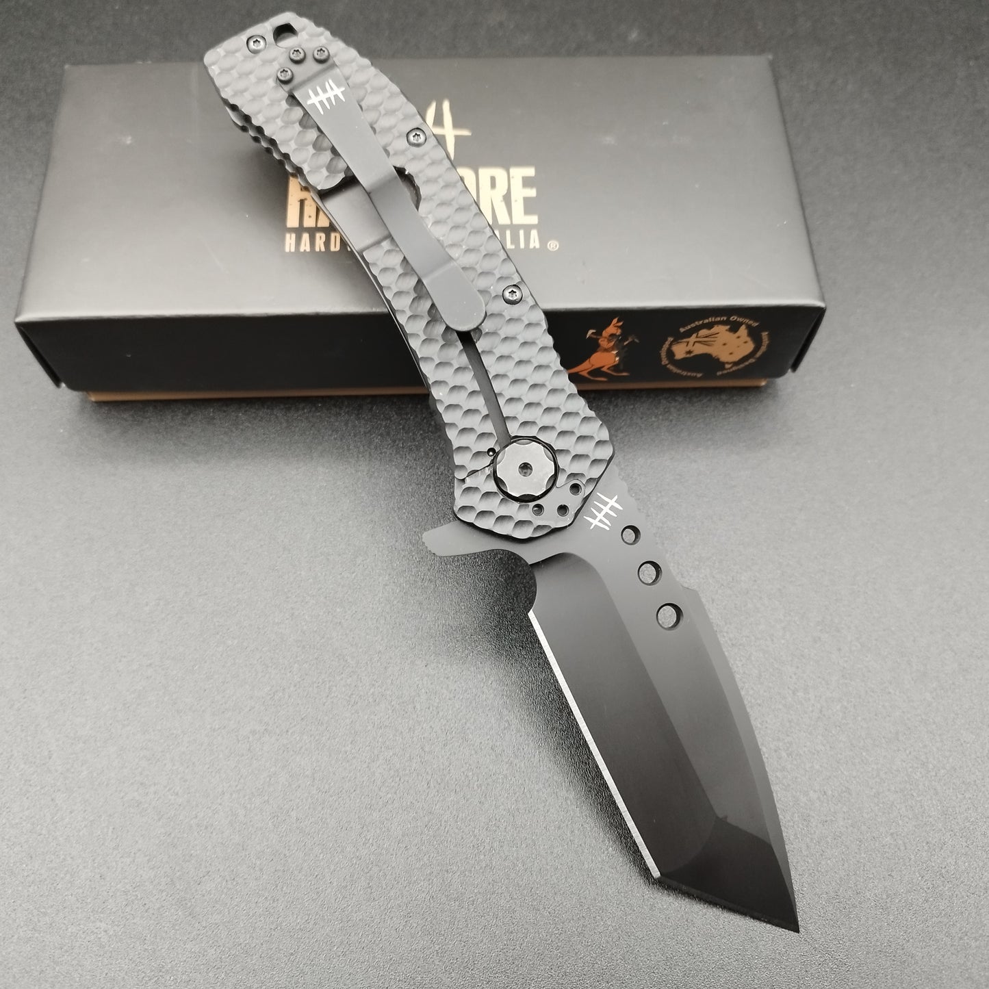 Hardcore Hardware Australia MILF-03 Tanto 2