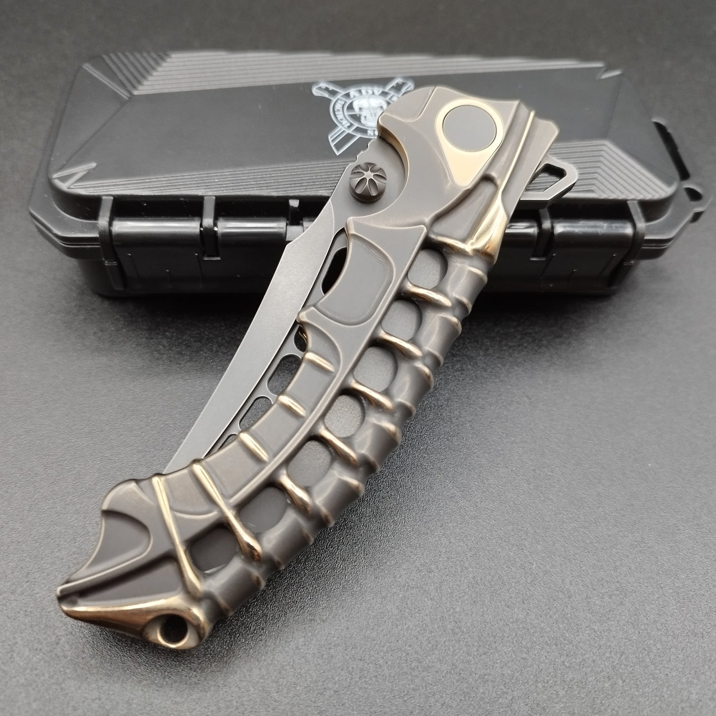 ADV Scavenger, Integral Titanium Handle, Kal-Gard and Gold Finish, M390