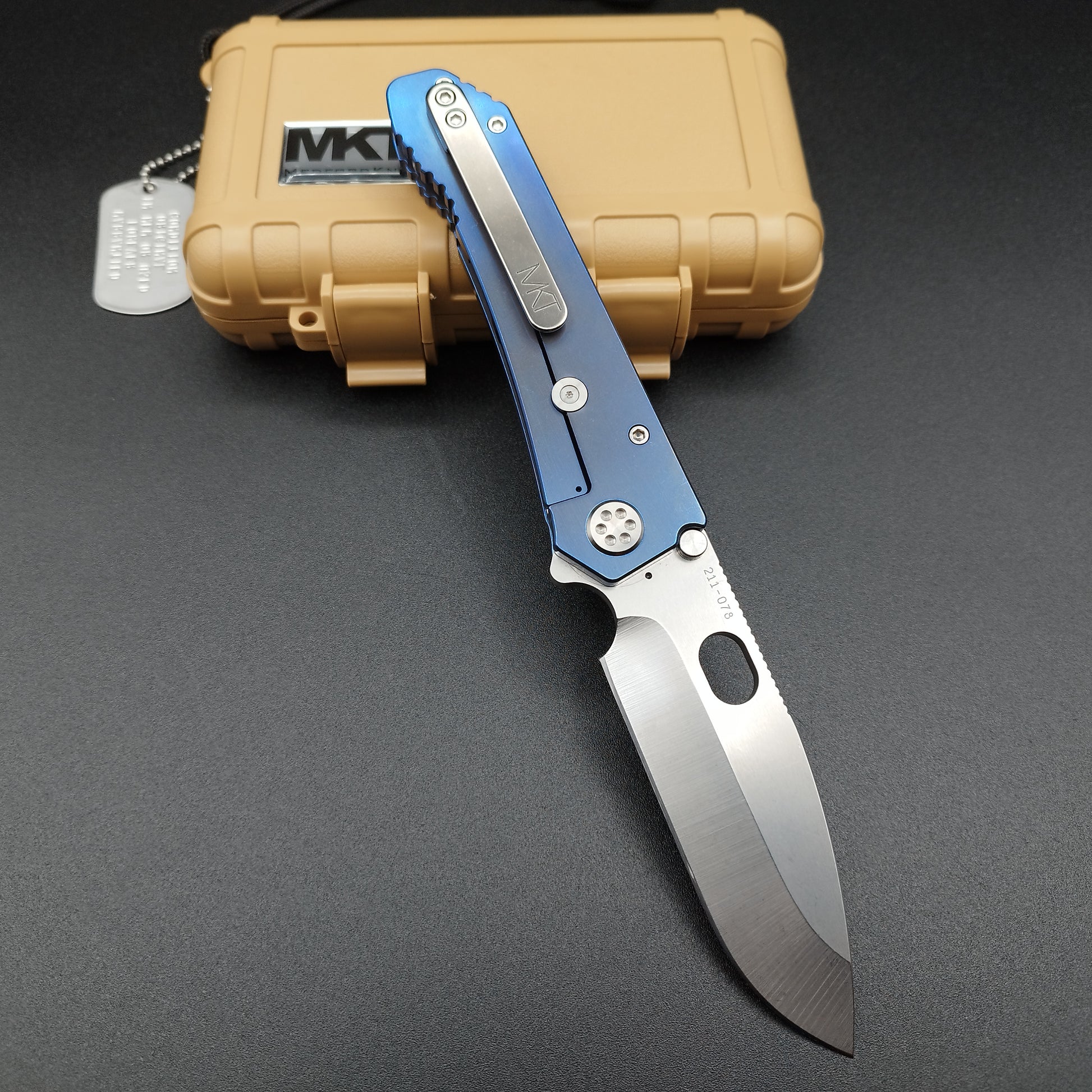 Medford Knives 187 DP blue - 2