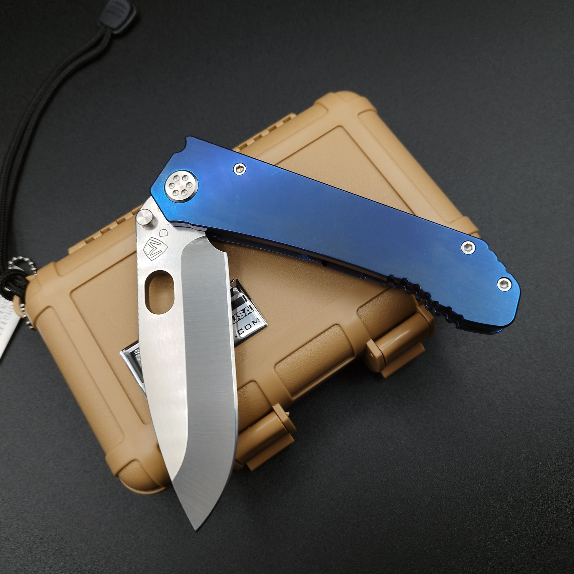 Medford Knives 187 DP blue - 3
