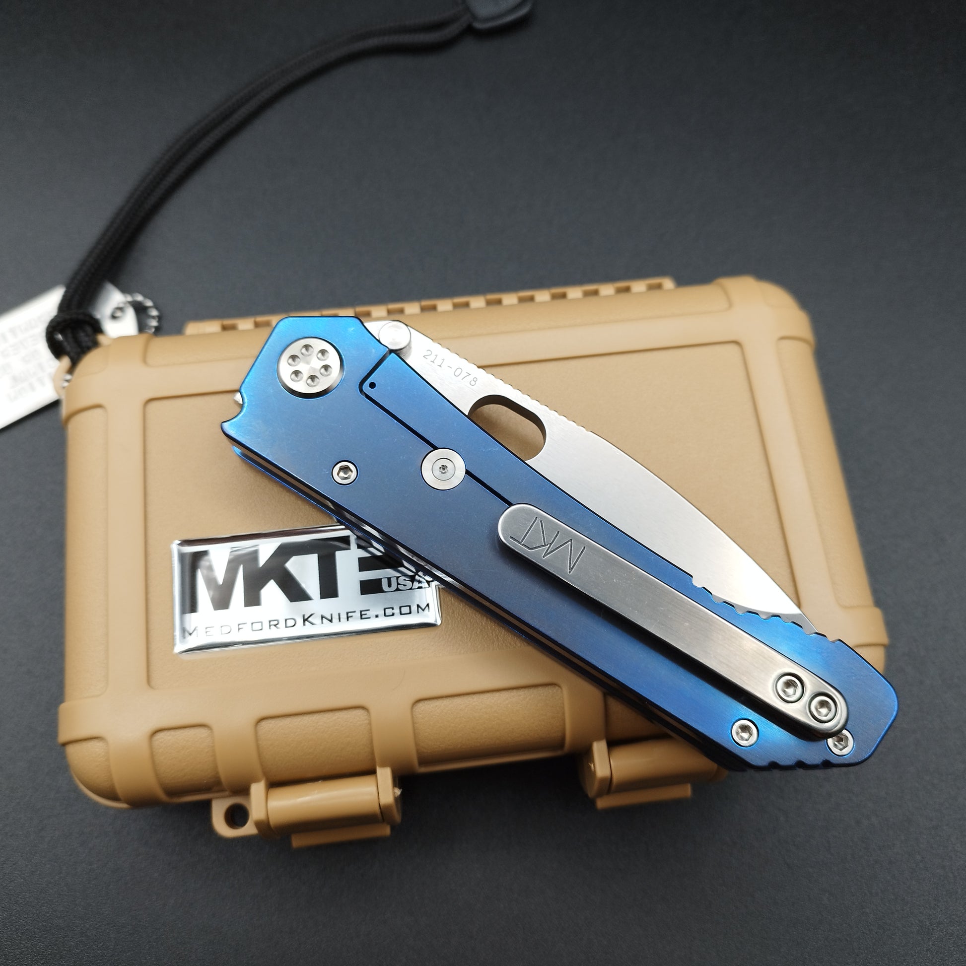 Medford Knives 187 DP blue - 4