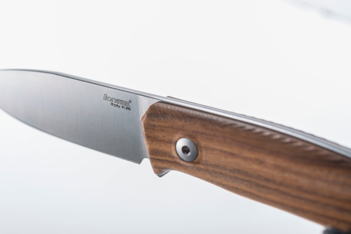 LionSteel M1 WN M390 Walnussholz