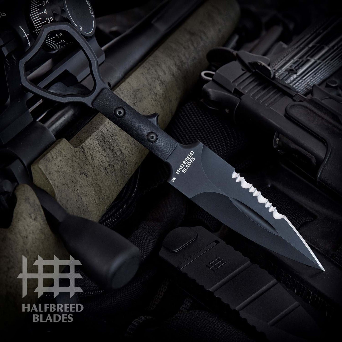 Halfbreed Blades CCK-01 Black Compact Clearance Knife K110/D2