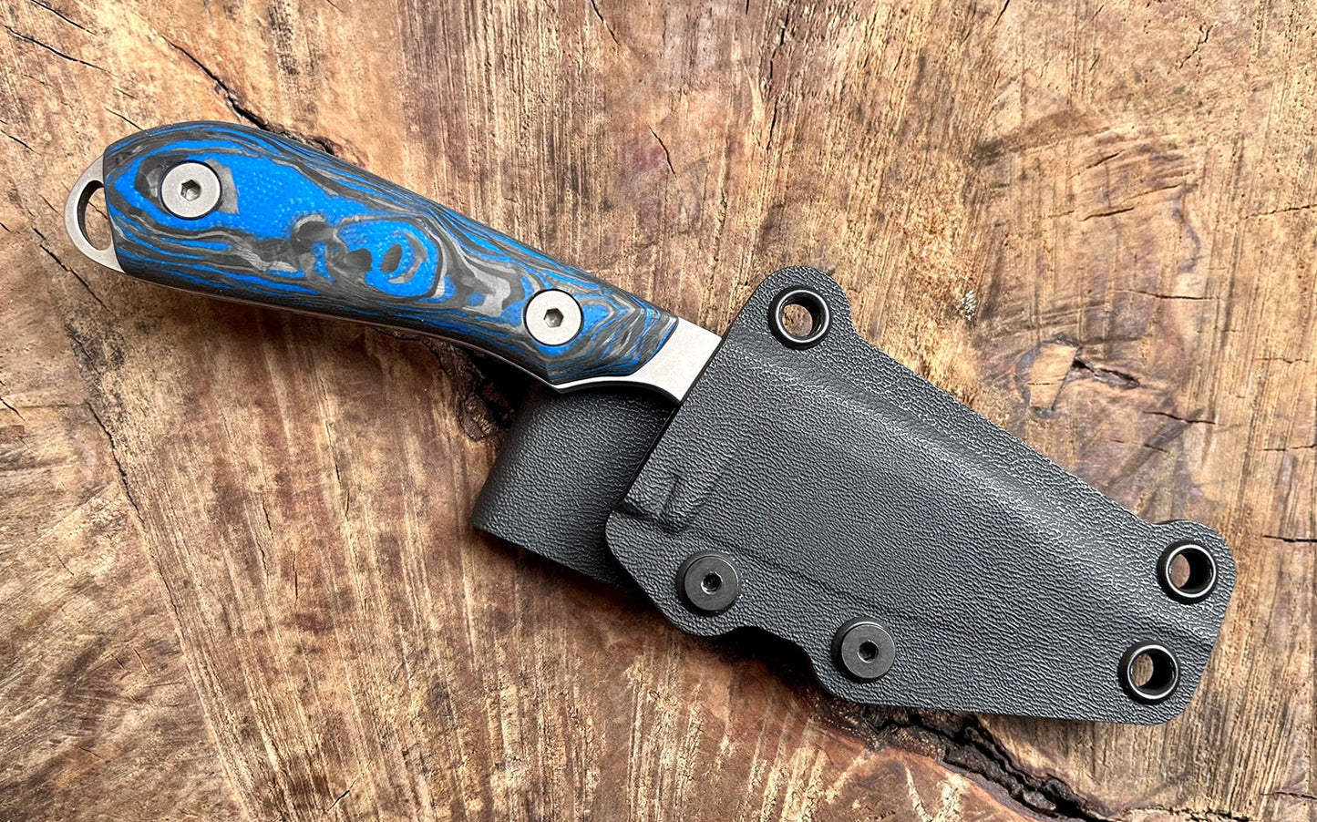 White River M1 Marbled CF Blue G10 CPM-MagnaCut Limited Edition 2023 - 3
